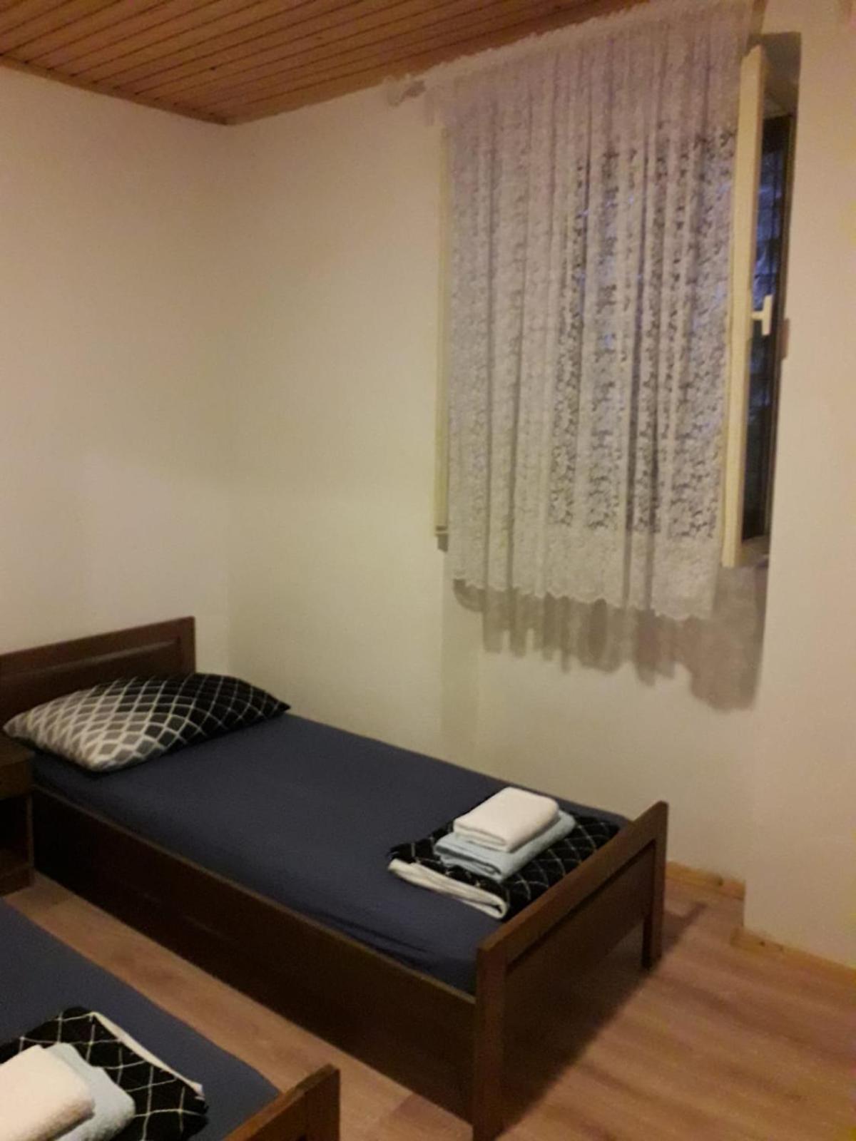 Hostel Flora マリ・ロシニュ 部屋 写真