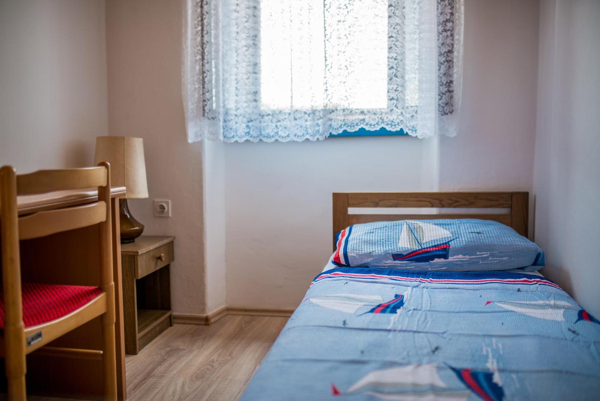Hostel Flora マリ・ロシニュ 部屋 写真